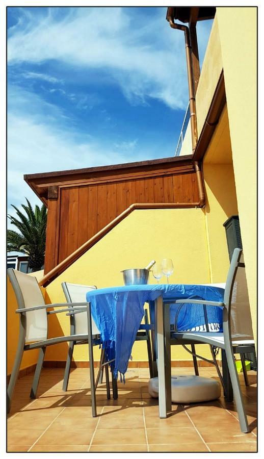 Lur De La Playa Apartment Corralejo Luaran gambar